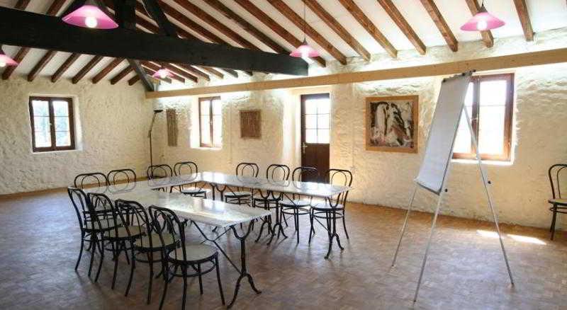 Auberge La Plaine Chabrillan Εξωτερικό φωτογραφία