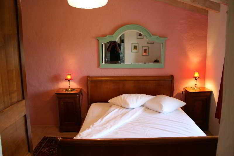 Auberge La Plaine Chabrillan Εξωτερικό φωτογραφία